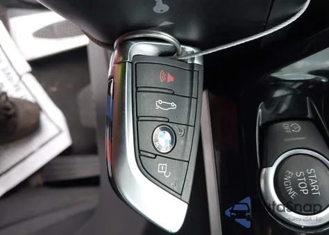 2018 BMW X5 xDrive50I из США, поврежденный, VIN 5UXKR6C51J0U15353